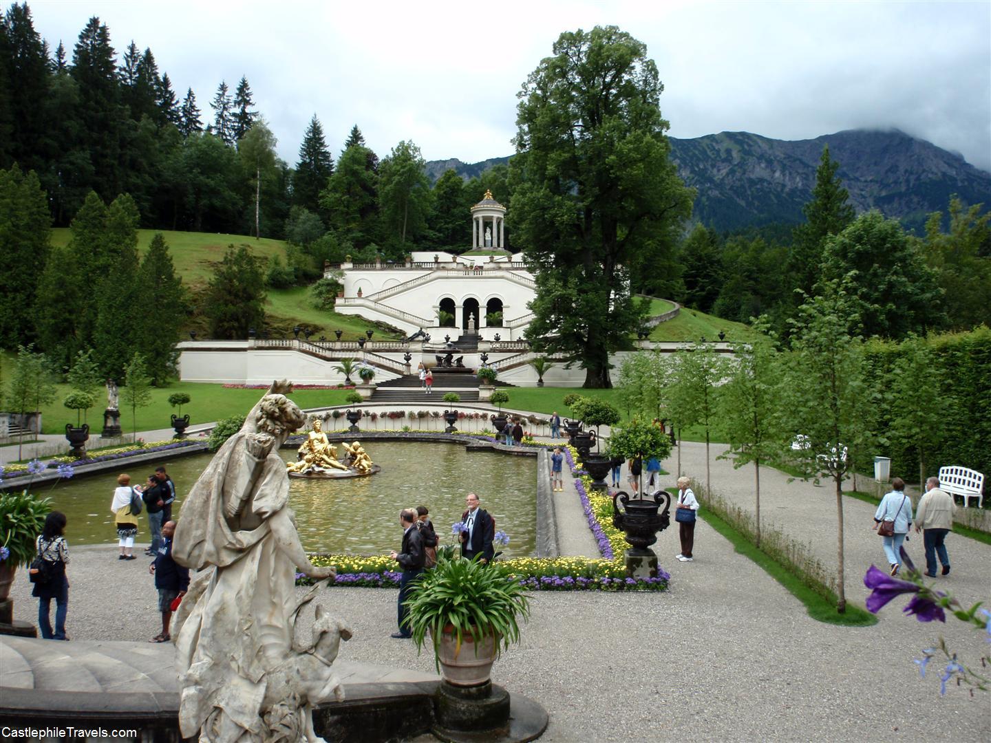 The gardens at Linderhof Palace