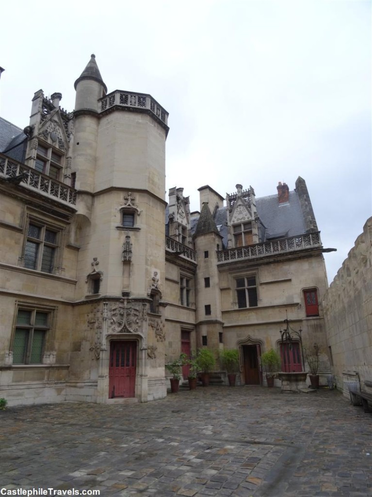 The entrance to the Hôtel de Cluny